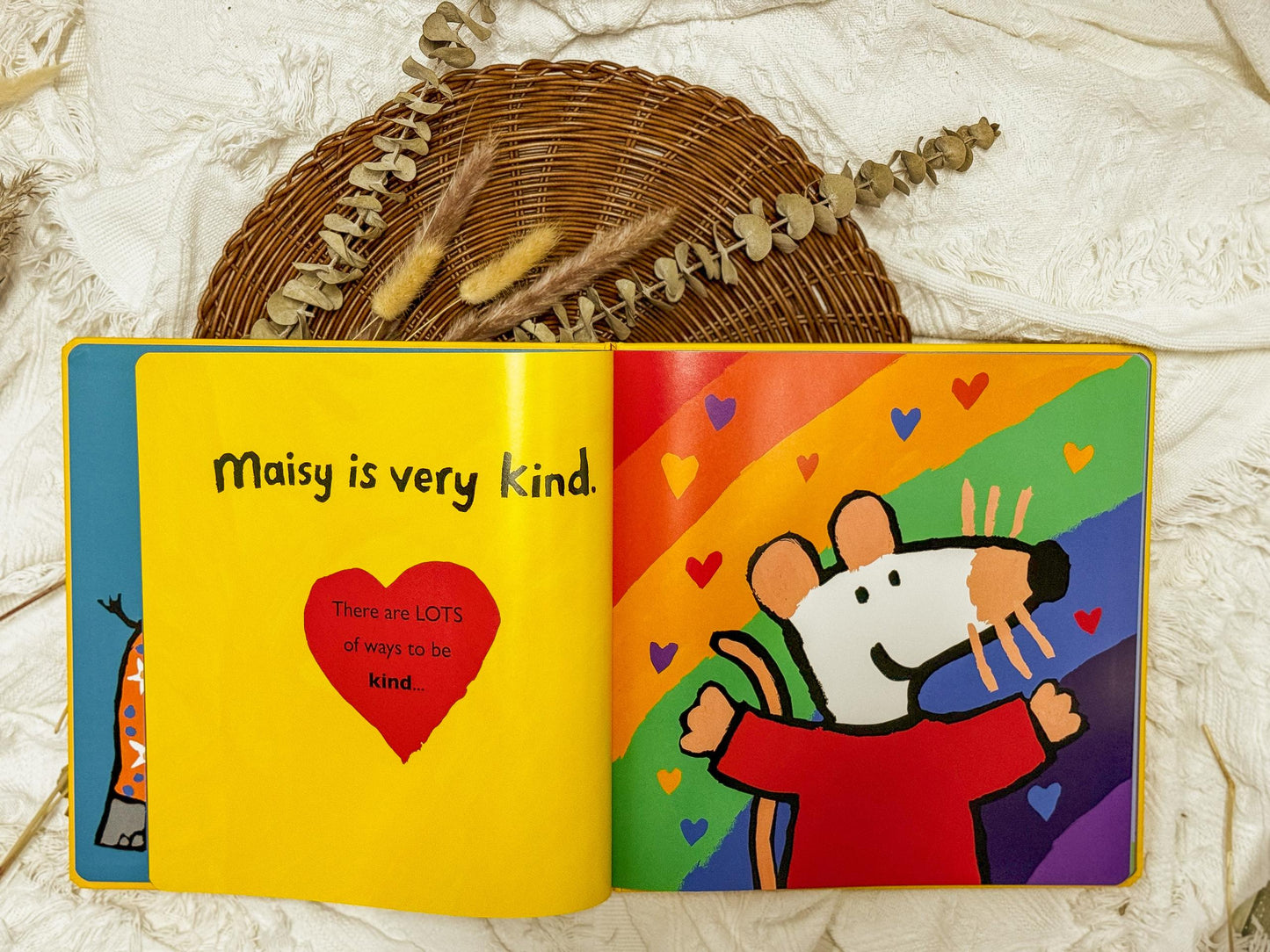 Maisy's Big Book of Kindness